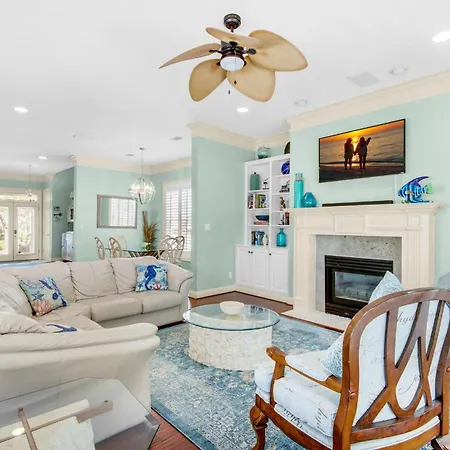 Blue Turtle Dreams Villa